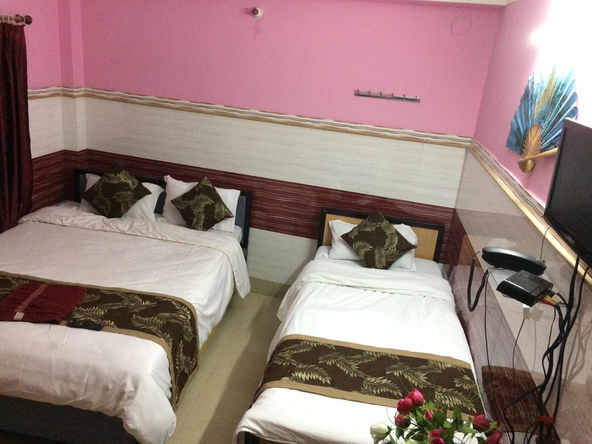 Oyo 16064 Tirupati Lodge Siliguri Zewnętrze zdjęcie